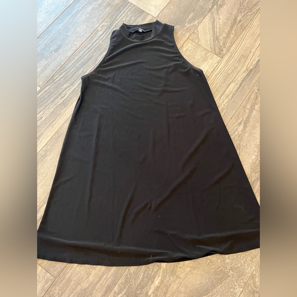 Jump Apparel simple black dress